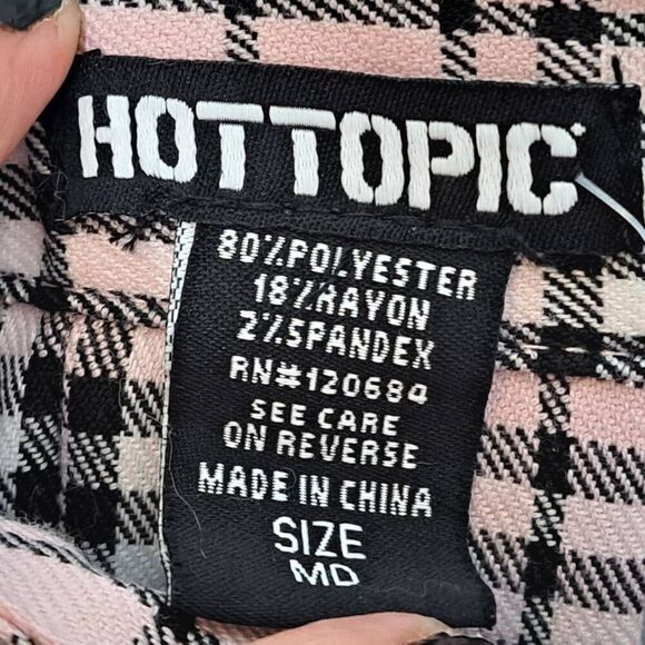 Hot Topic Women's Pink Plaid Pleated Mini Skirt w Matching Belt size Medium NWT - Picture 4 of 5